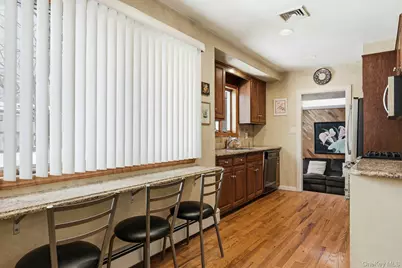 7 Bartel Place, South Huntington, NY 11746 - Photo 15