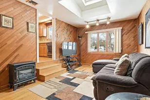 7 Bartel Pl, South Huntington, NY 11746 - Photo 19