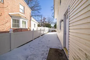 143 Wellington Rd, Elmont, NY 11003 - Photo 19