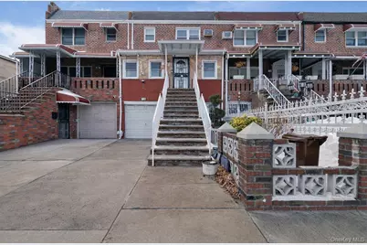 735 E 95th Streets, Brooklyn, NY 11236 - Photo 3