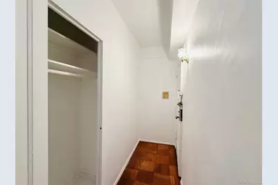 1562 Unionport Road #6G, Bronx, NY 10462 - Photo 3