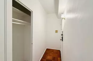 1562 Unionport Rd, Bronx, NY 10462 - Photo 3