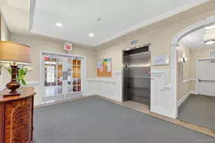 734 Regency Drive, Fishkill, NY 12524 - Photo 7