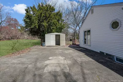 15 Community Road, Coram, NY 11727 - Photo 41