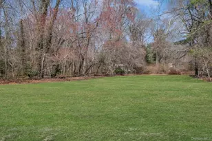 15 Community Rd, Coram, NY 11727 - Photo 47