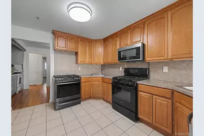 9 Elm Street #201, Spring Valley, NY 10977 - Photo 11