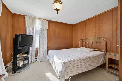 12 South Street, Great Neck, NY 11023 - Photo 17