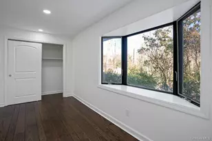 11 Hopp Ground Ln, Bedford, NY 10506 - Photo 17