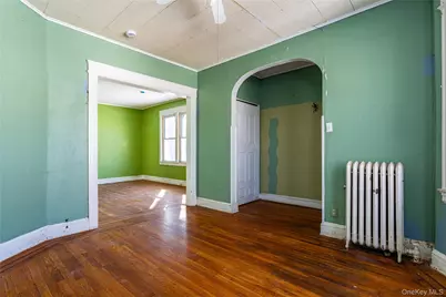 208 Myrtle Avenue, New York, NY 10310 - Photo 7