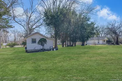 15 Community Road, Coram, NY 11727 - Photo 47