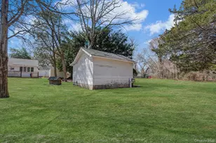 15 Community Rd, Coram, NY 11727 - Photo 45