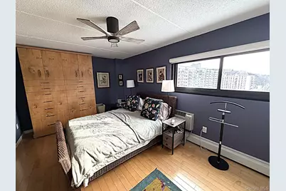 1155 Warburton Avenue #9T, Yonkers, NY 10701 - Photo 9