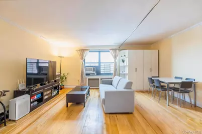 213-06 75th Avenue #6H, Bayside, NY 11364 - Photo 7