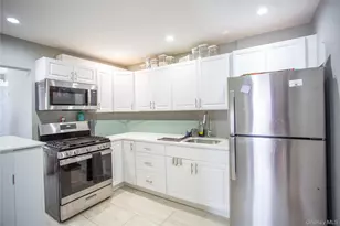 261 Rutland Rd, Freeport, NY 11520 - Photo 3