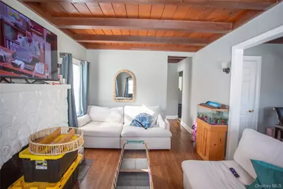 261 Rutland Road, Freeport, NY 11520 - Photo 9