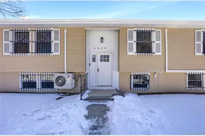 1510 Crotona Park East E, Bronx, NY 10460 - Photo 3