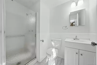 1510 Crotona Park East E, Bronx, NY 10460 - Photo 9