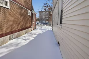 106-17 95th Ave, Ozone Park, NY 11416 - Photo 27