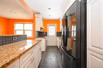 75-05 168th Street, Fresh Meadows, NY 11366 - Photo 11