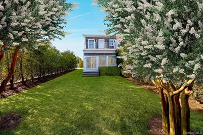 68 Foster Avenue #13, Hampton Bays, NY 11946 - Photo 17