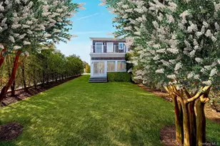 68 Foster Ave, Hampton Bays, NY 11946 - Photo 17