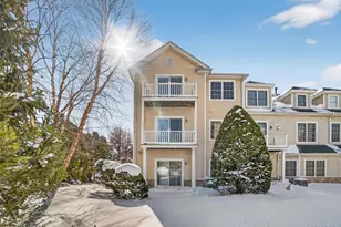 1310 Half Moon Bay Dr, Croton on Hudson, NY 10520 - Photo 19