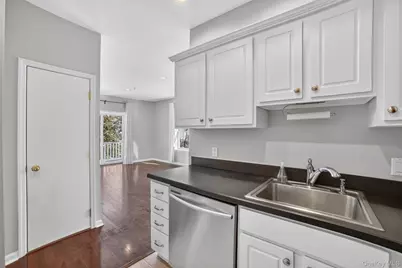 1310 Half Moon Bay Drive, Croton on Hudson, NY 10520 - Photo 15