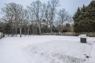 108 Middle Island Blvd, Middle Island, NY 11953 - Photo 5