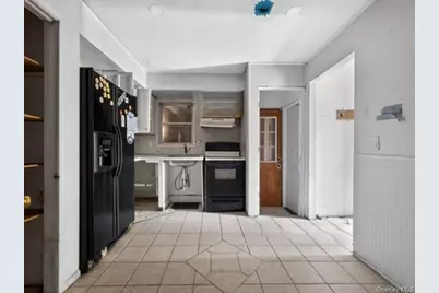 50 Astor Drive, Shirley, NY 11967 - Photo 5