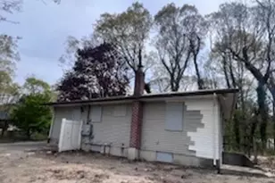 50 Astor Dr, Shirley, NY 11967 - Photo 3