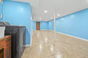 4306 Avenue M, Brooklyn, NY 11234 - Photo 17