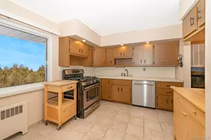 4 Nottinghill Dr, Massapequa, NY 11758 - Photo 15