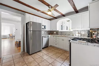 2098 Felix Court, Baldwin, NY 11510 - Photo 21