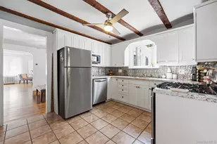 2098 Felix Ct, Baldwin, NY 11510 - Photo 21