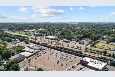 2098 Felix Court, Baldwin, NY 11510 - Photo 9