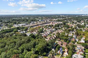 2098 Felix Ct, Baldwin, NY 11510 - Photo 3