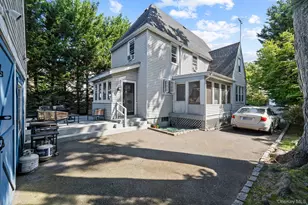 2098 Felix Ct, Baldwin, NY 11510 - Photo 35