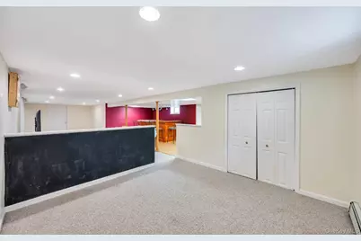 9 Wiggins Street, Ronkonkoma, NY 11779 - Photo 37