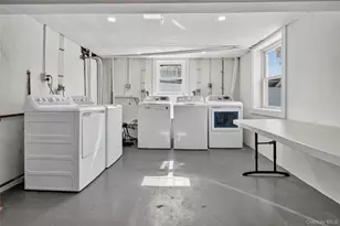 44 Madeleine Ave, New Rochelle, NY 10801 - Photo 15