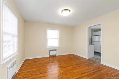 19 Anstice Street, Oyster Bay, NY 11771 - Photo 7