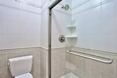 160 Saddle River Road #A, Airmont, NY 10952 - Photo 5