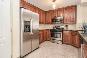 400 Carney St, Glen Cove, NY 11542 - Photo 3