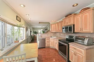 103 Ranch Ln, Levittown, NY 11756 - Photo 9