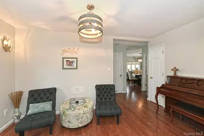 103 Ranch Lane, Levittown, NY 11756 - Photo 11