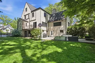 1 Aviemore Dr, New Rochelle, NY 10804 - Photo 27