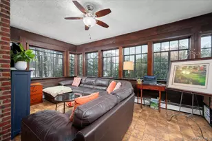 194 Hickory Grove Dr E, Larchmont, NY 10538 - Photo 15