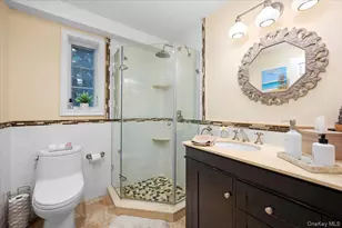 194 Hickory Grove Dr E, Larchmont, NY 10538 - Photo 17