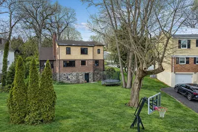 194 Hickory Grove Drive E, Larchmont, NY 10538 - Photo 43