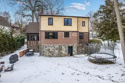 194 Hickory Grove Drive E, Larchmont, NY 10538 - Photo 39