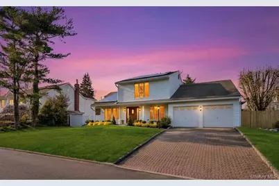 40 Hitching Post Lane, Glen Cove, NY 11542 - Photo 1
